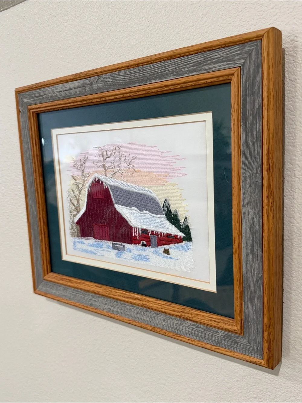 Vtg Needlepoint Embroidered Red Barn Winter Crewel Barn wood Frame Wall Hanging